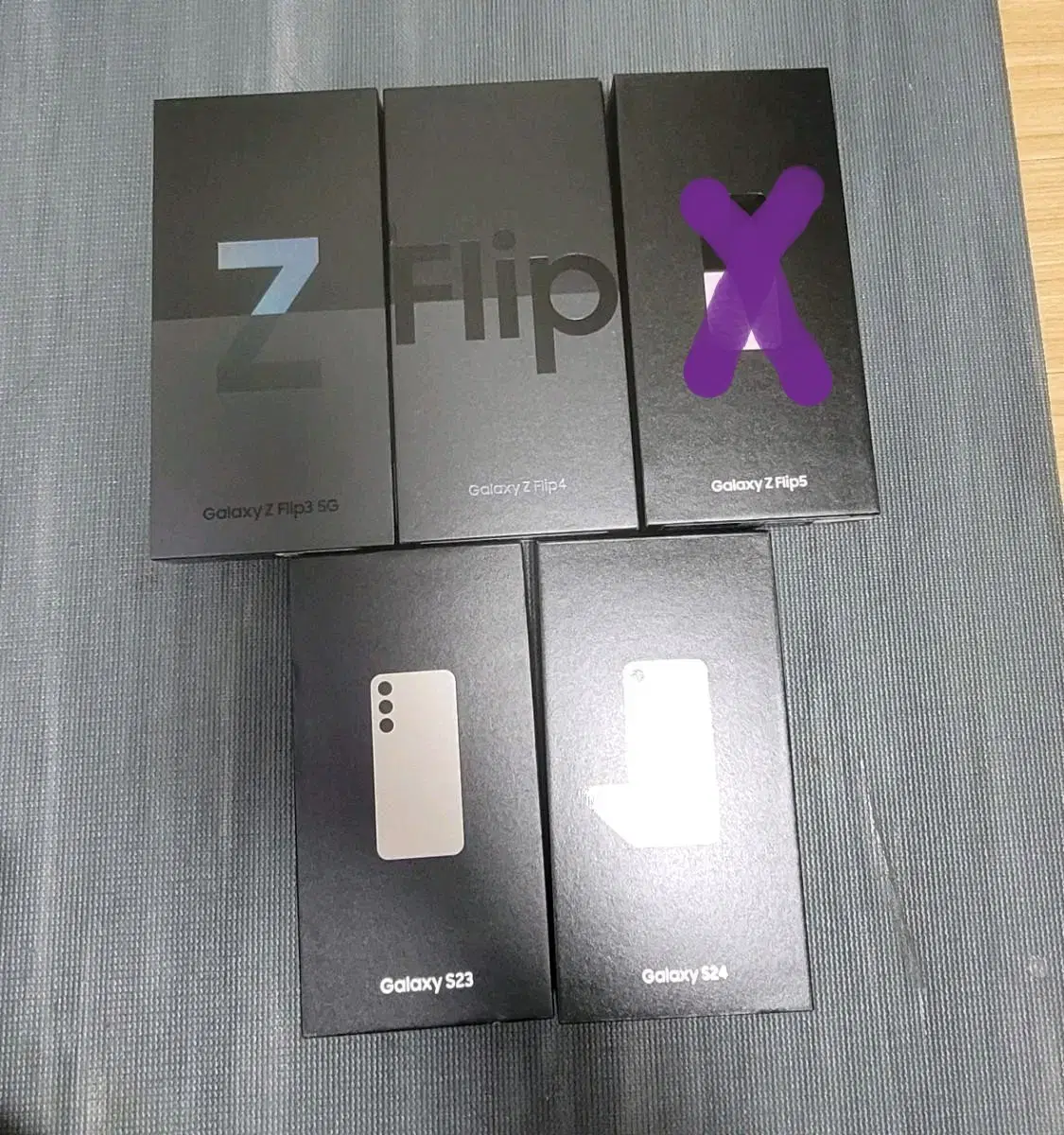 Z Flip 3 Flip 4 Flip 5 Boxes for sale