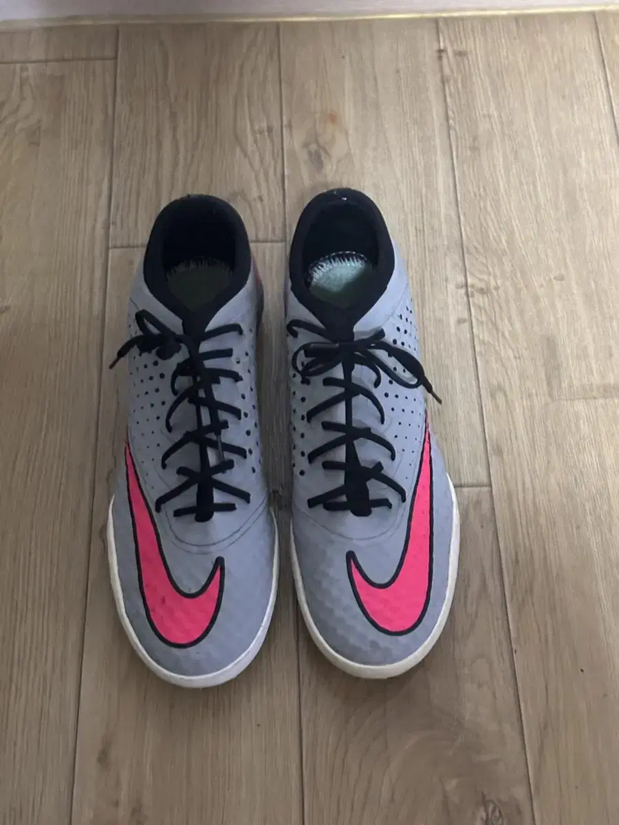 Nike Futsal Shoes 265