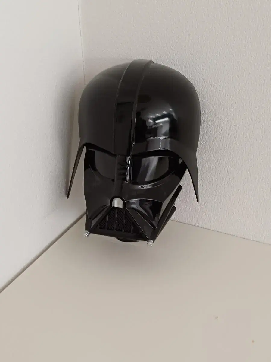 Star Wars Darth Vader mask wall hanging for sale