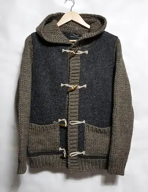 Zara wool blend hooded sweater L around 95-100