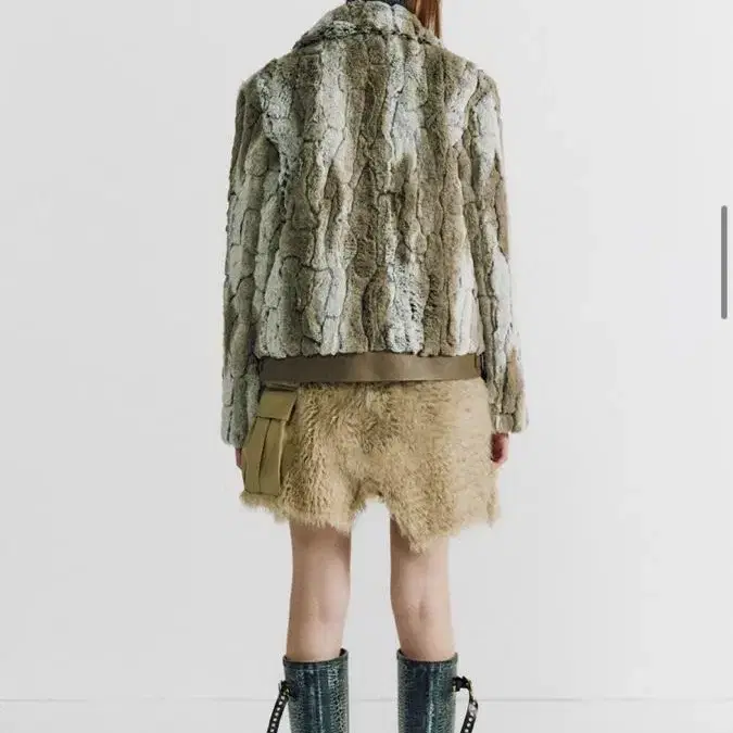 데비어퍼 VELLA FAUX FUR BIKER JACKET