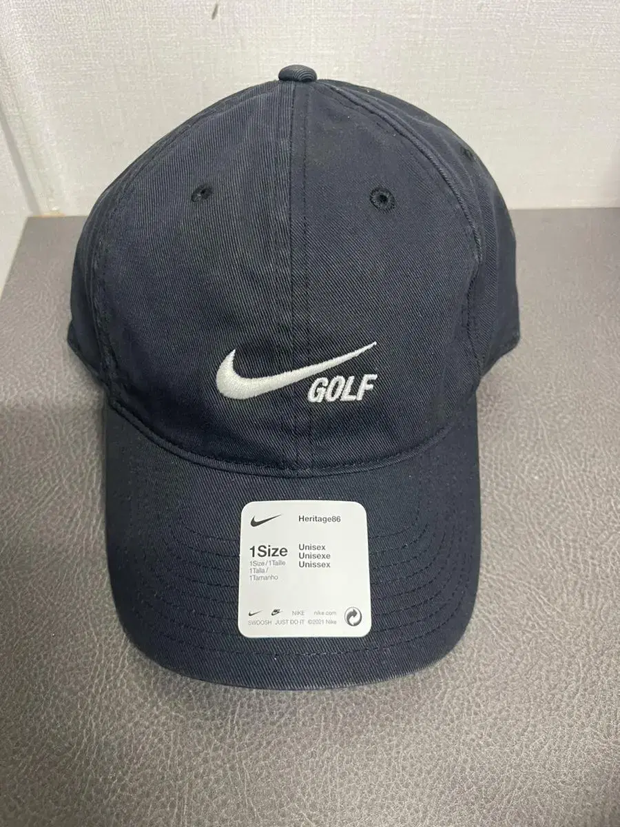 Nike Golf Ballcap