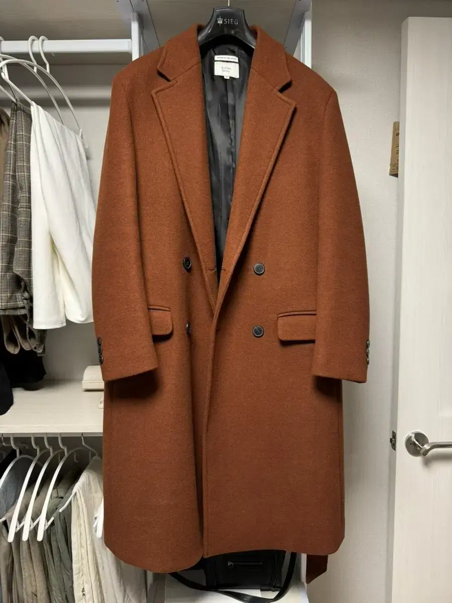 Burton Seoul Wool Coat Brown 48