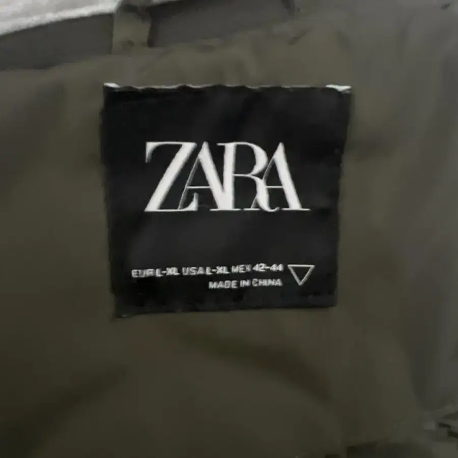 ZARA 자켓