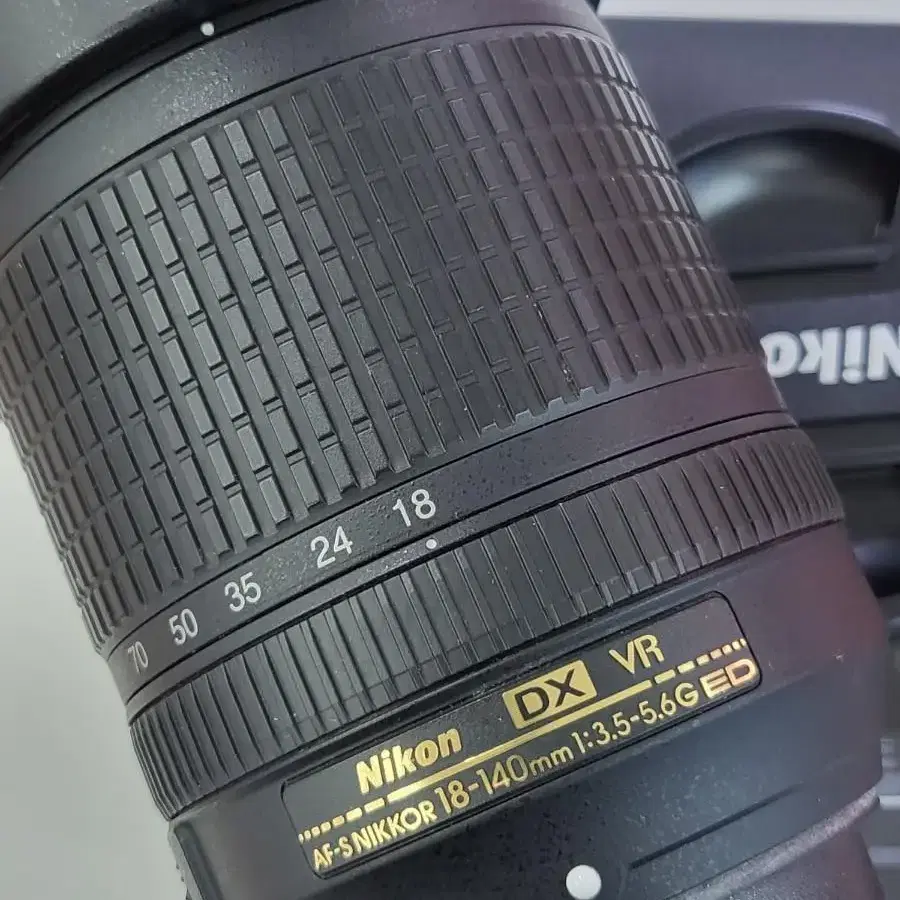 니콘 af-s 18-200mm dx vr ii  18-200vr2