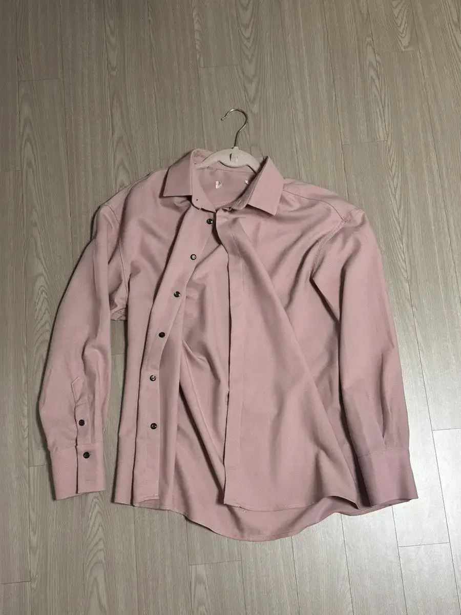 Minimalist pink shirt