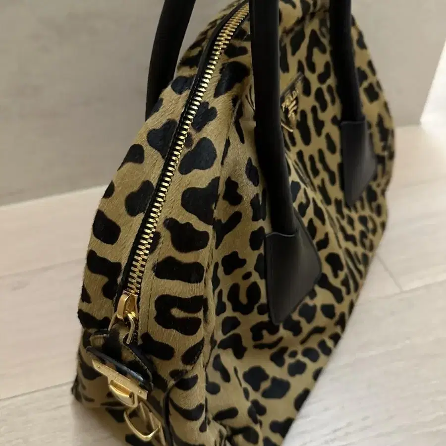 Prada 프라다 Cavallino Bowler Bag 리얼 송치백 (완