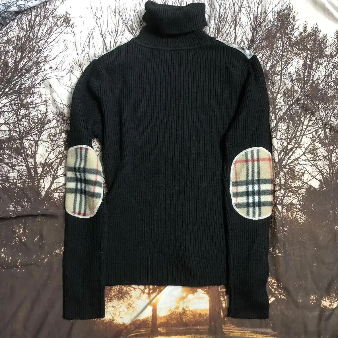 Vintage BURBERRY black turtleneck knit