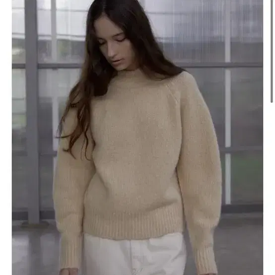 에이치에이트 COTA MOCKNECK SWEATER (BUTTER)