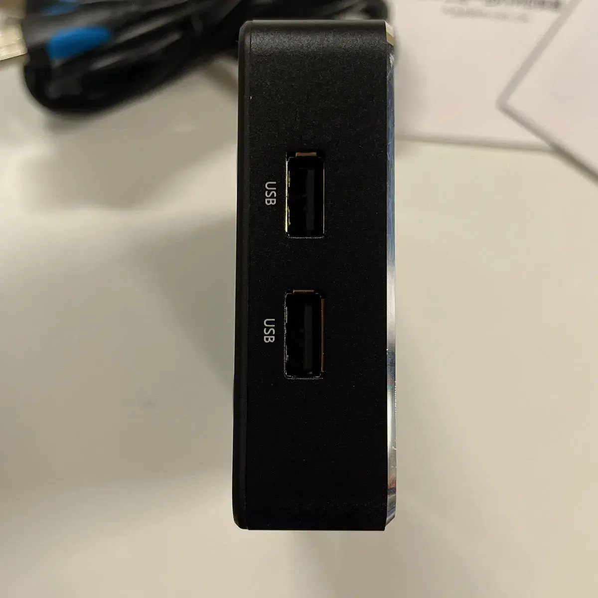 벤션 2 to 1 4K HDMI USB 포터블 KVM 스위치