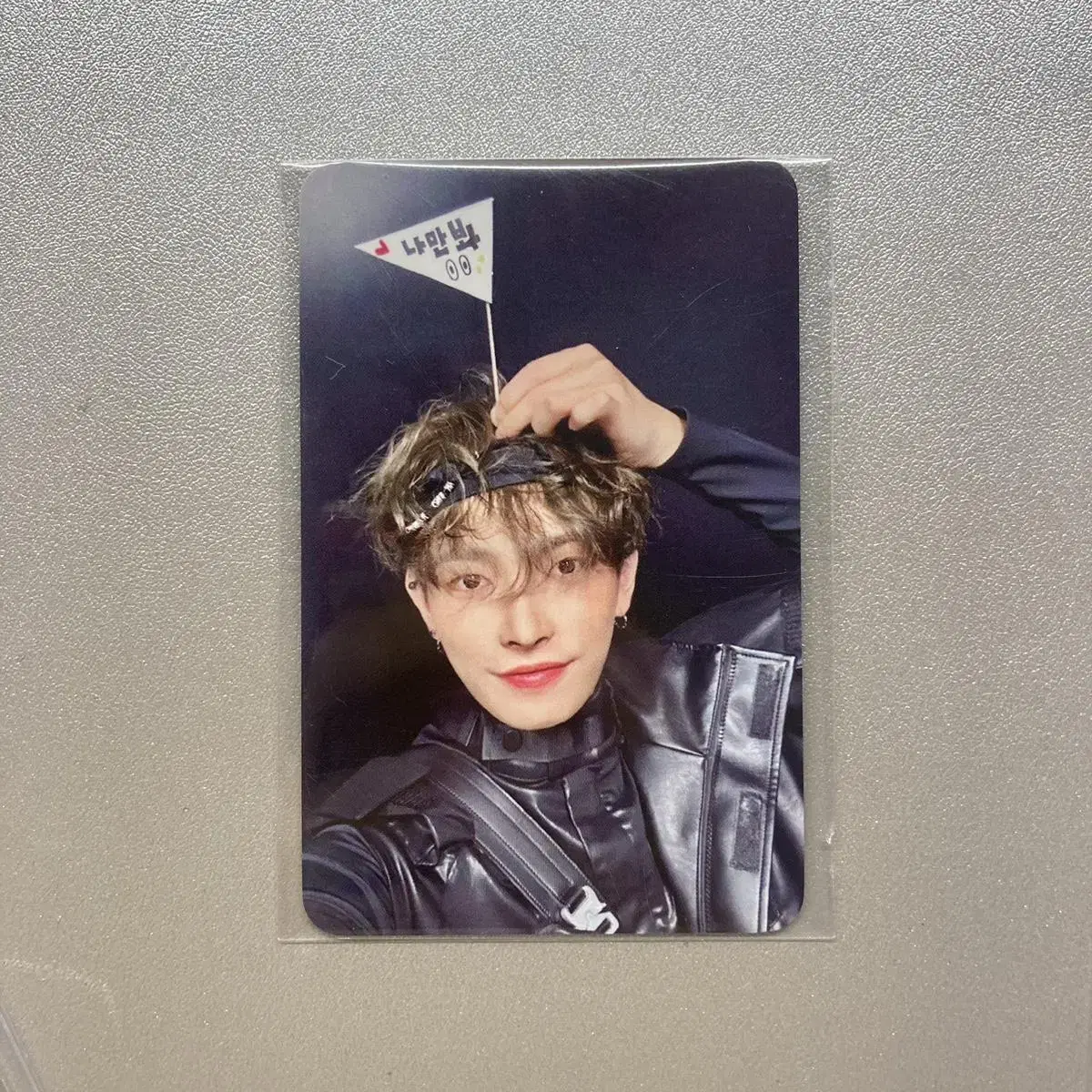 (unsealed) crazyform ateez digipack hongjoong yes24 pre-order benefit photocard