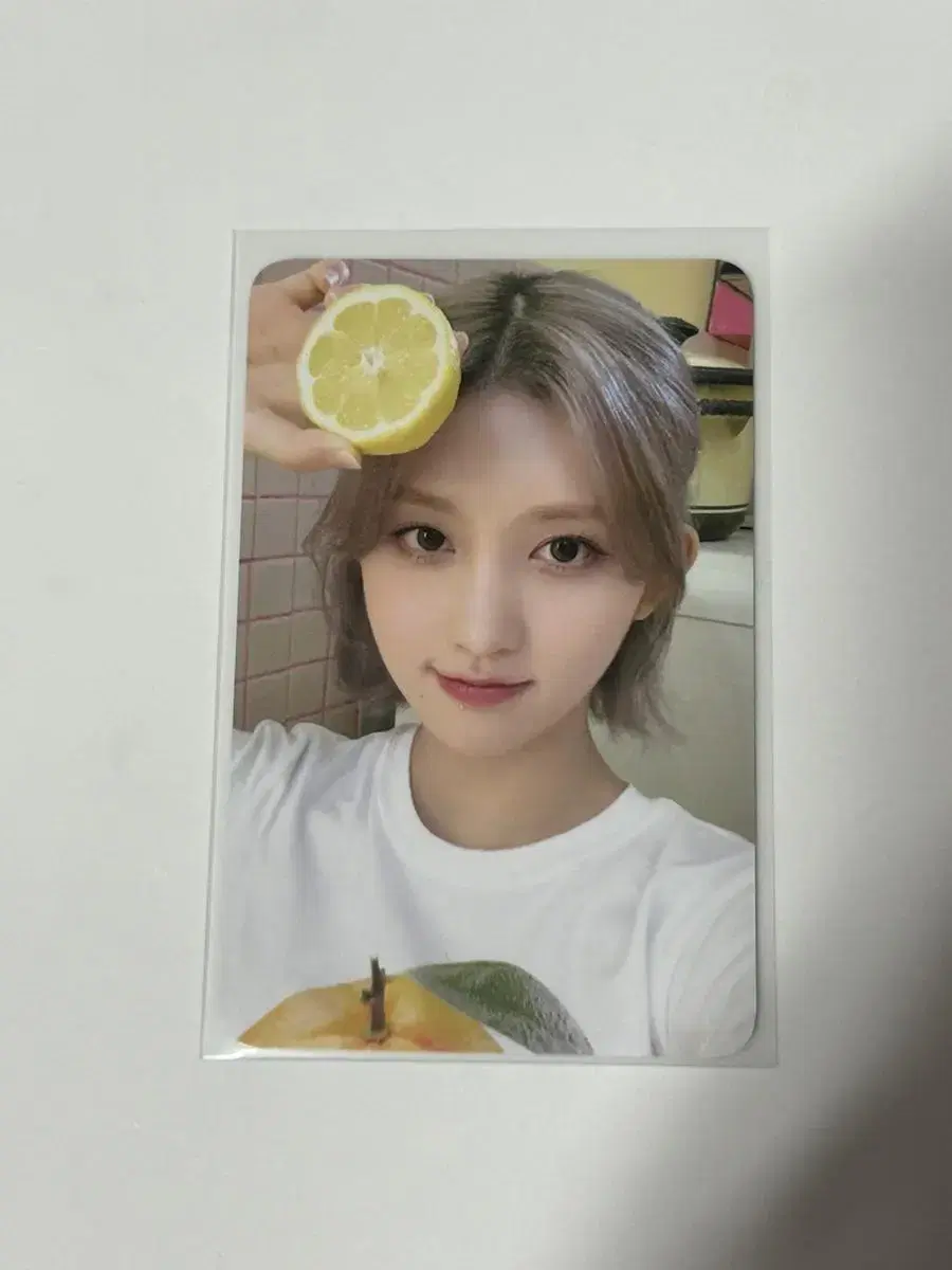 ive 2023 seasons greetings gaeul photocard sells