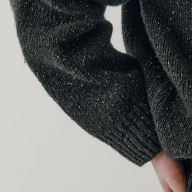 시엔느 덴버 울 니트 카키 Denver Wool Knit