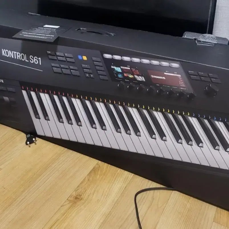 komplete s61 판매