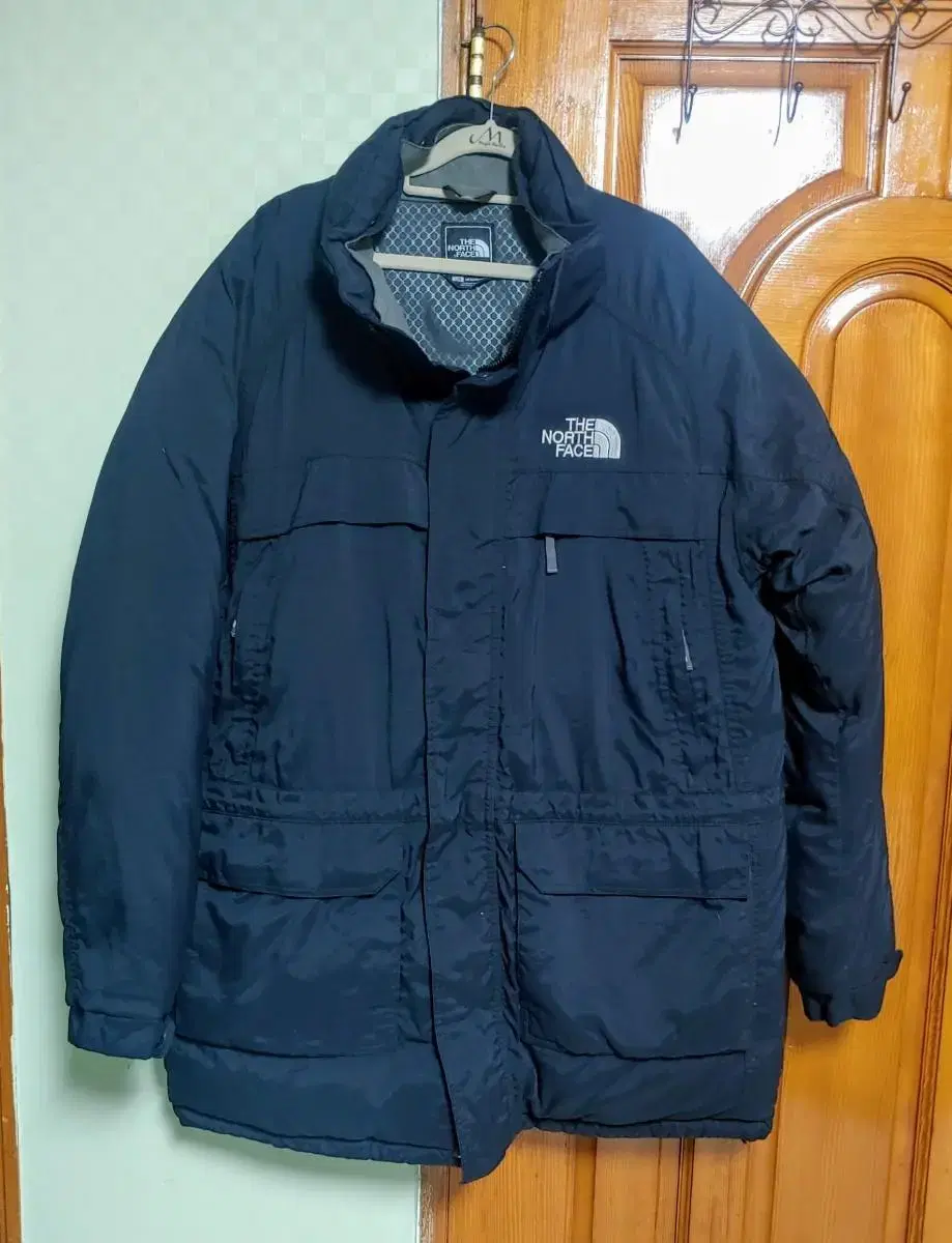 The North Face McMurdo / 110+ / Lost hoodie