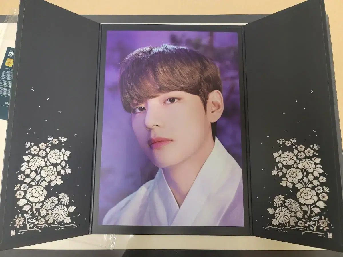 BTS bangtan v V 2021 Dharma Center Flip Photo Night Edition