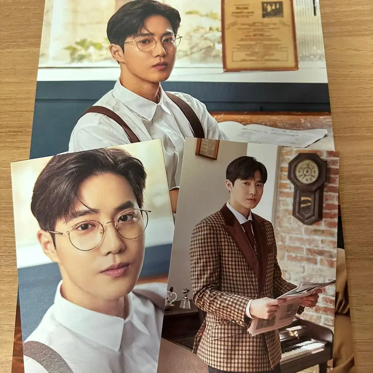 2020Exo seasons greetings suho Sell postcards, A4 posters bulk 