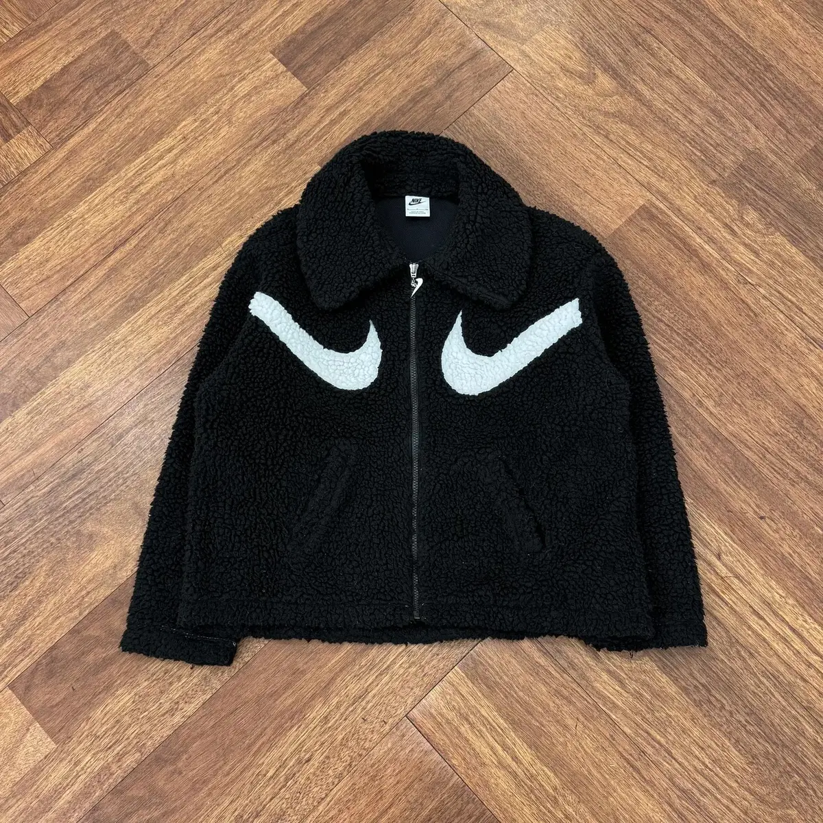 Women's S Nike Swoosh Fleece Puffer Jacket