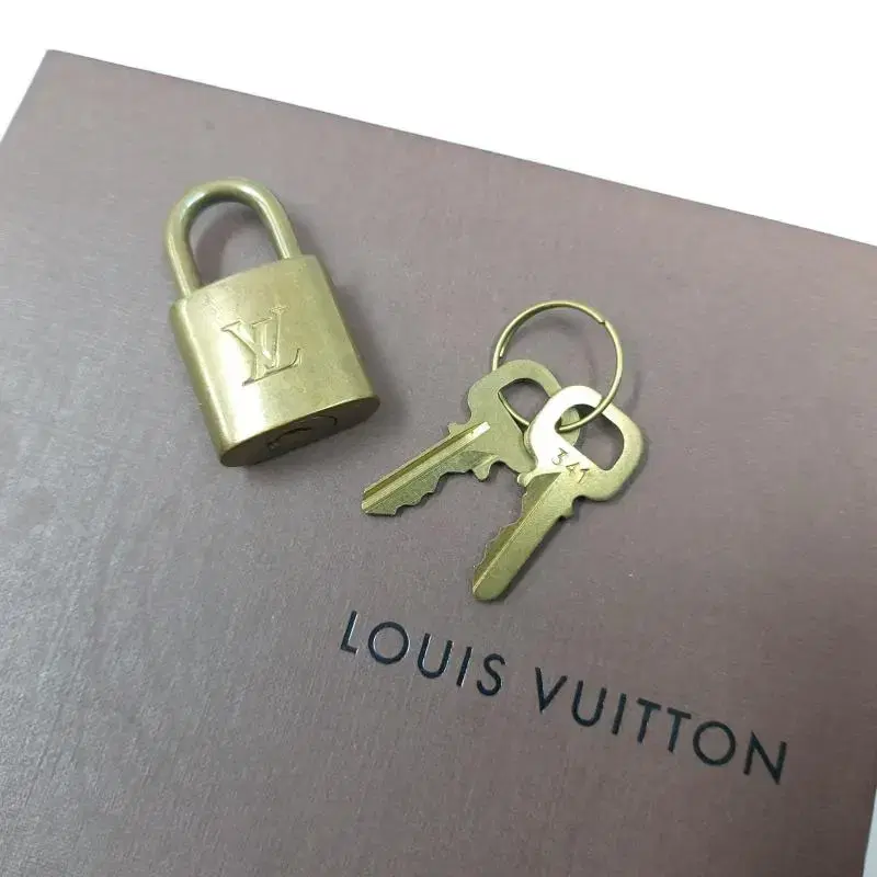 LOUIS VUITTON 루이비통 자물쇠 열쇠2개 카데나 341 A080