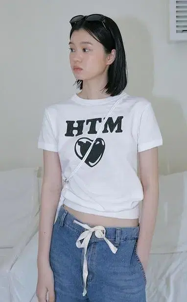 헤더먼트 90s  heart t-shirts