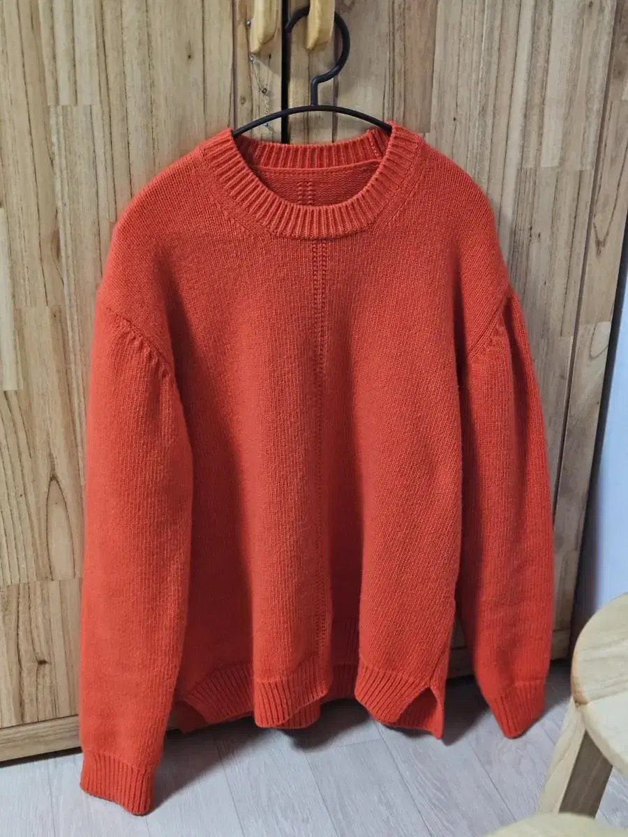 Orange round knit