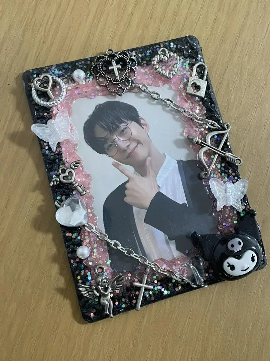 Glasses Junho photocard + Holder