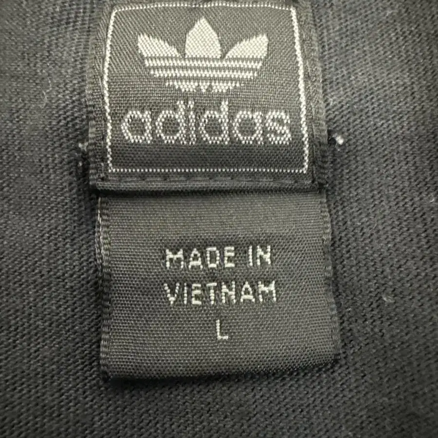 [L] 아디다스 3 STRIPES 반팔 티셔츠