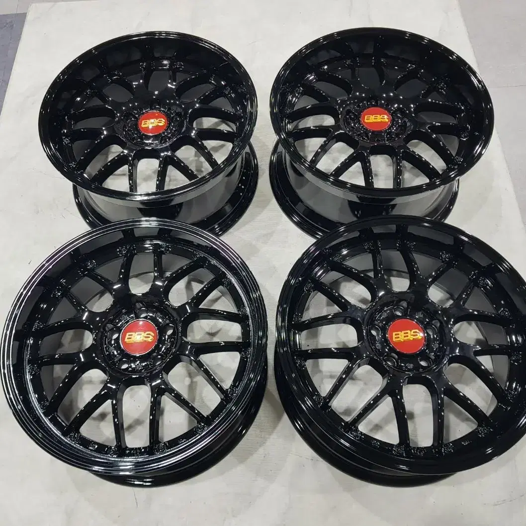 18인치 BBS RS-GT 사제휠 블랙 분체 도장 중고휠 판매합니다