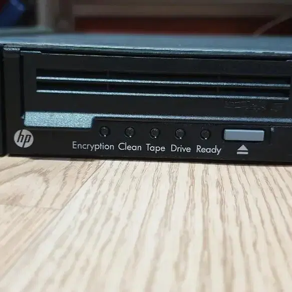 HP LTO-5 Ultrium 3000 테이프 드라이브