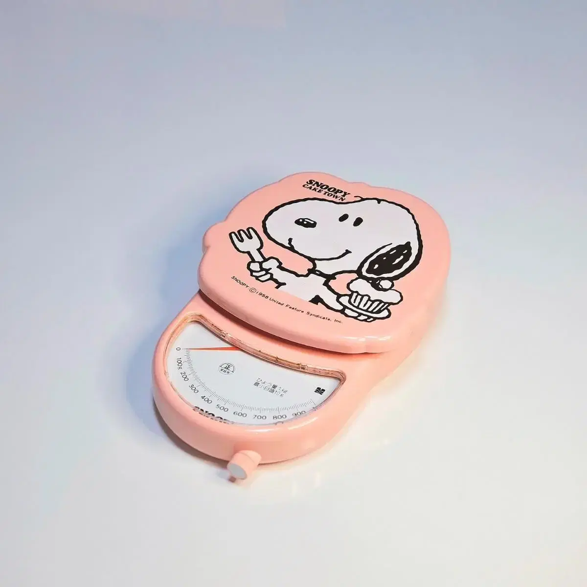 Snoopy Caketown Kitchen Scale