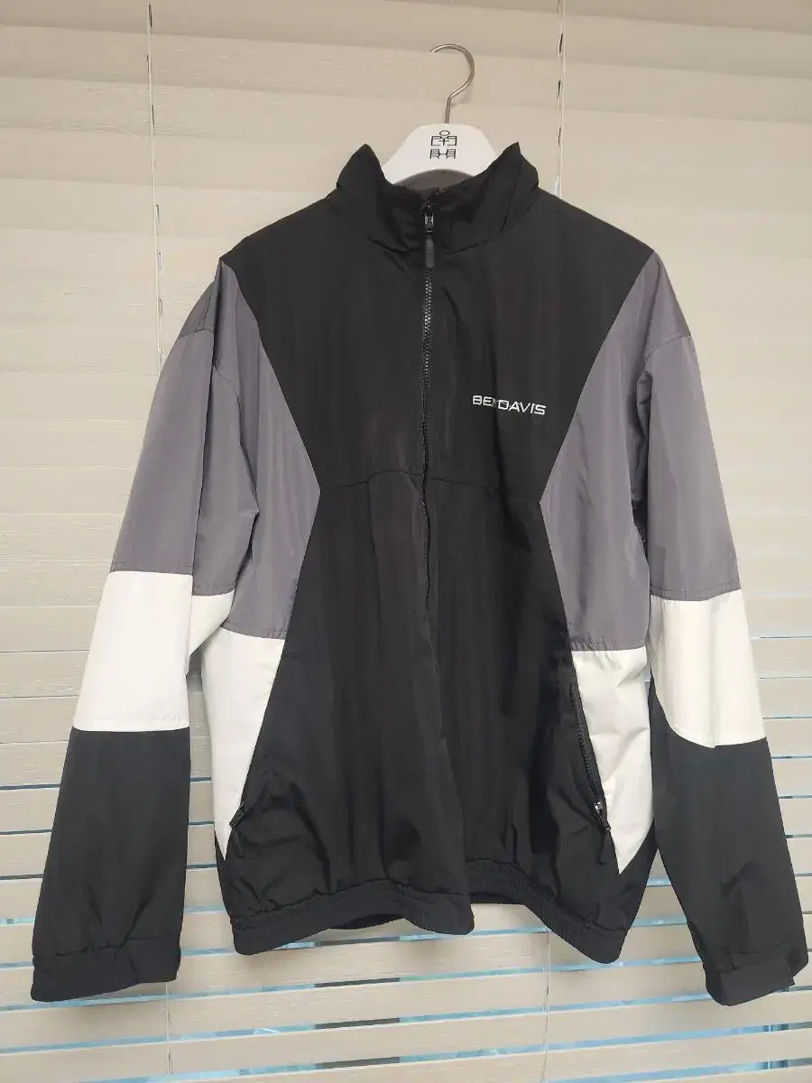 VandeVis Windbreaker L