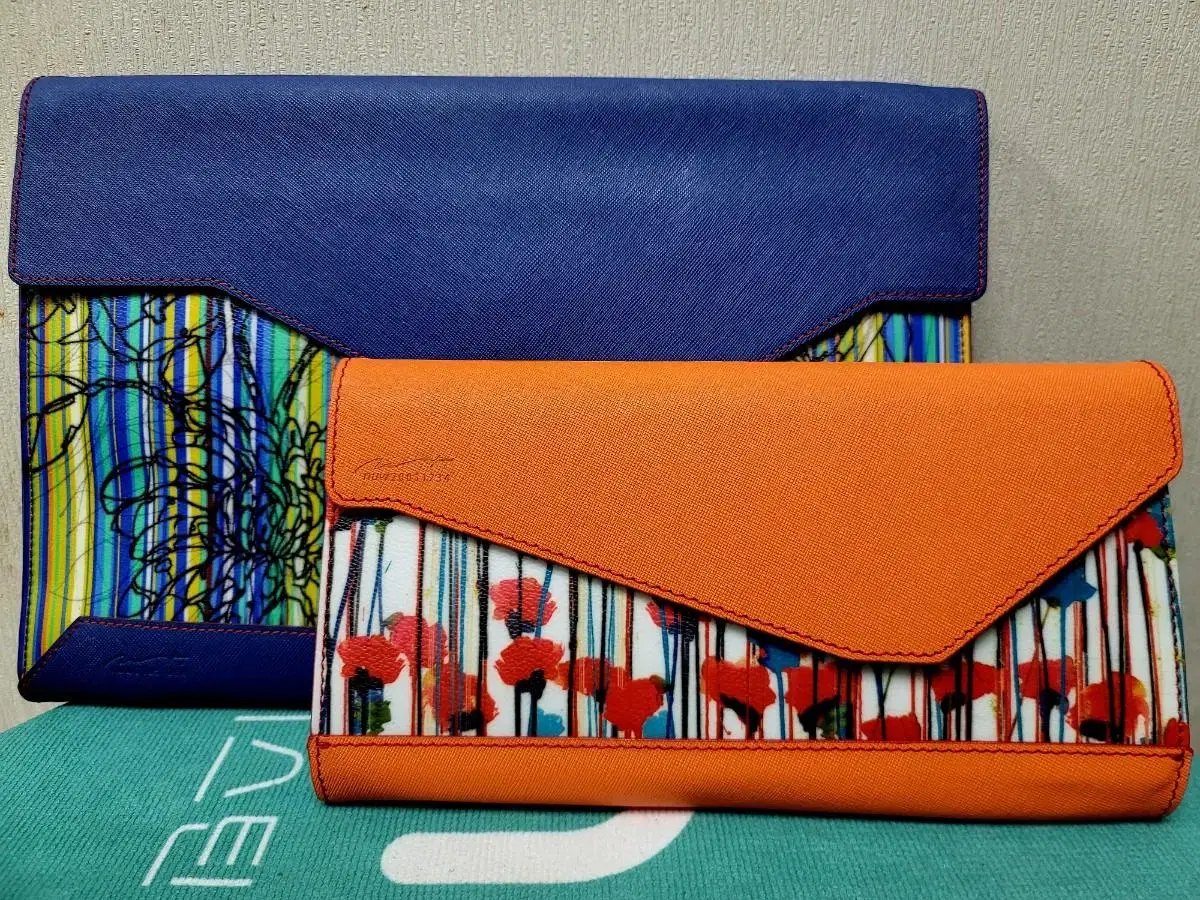 2 luxury clutch bags (maker verified?)