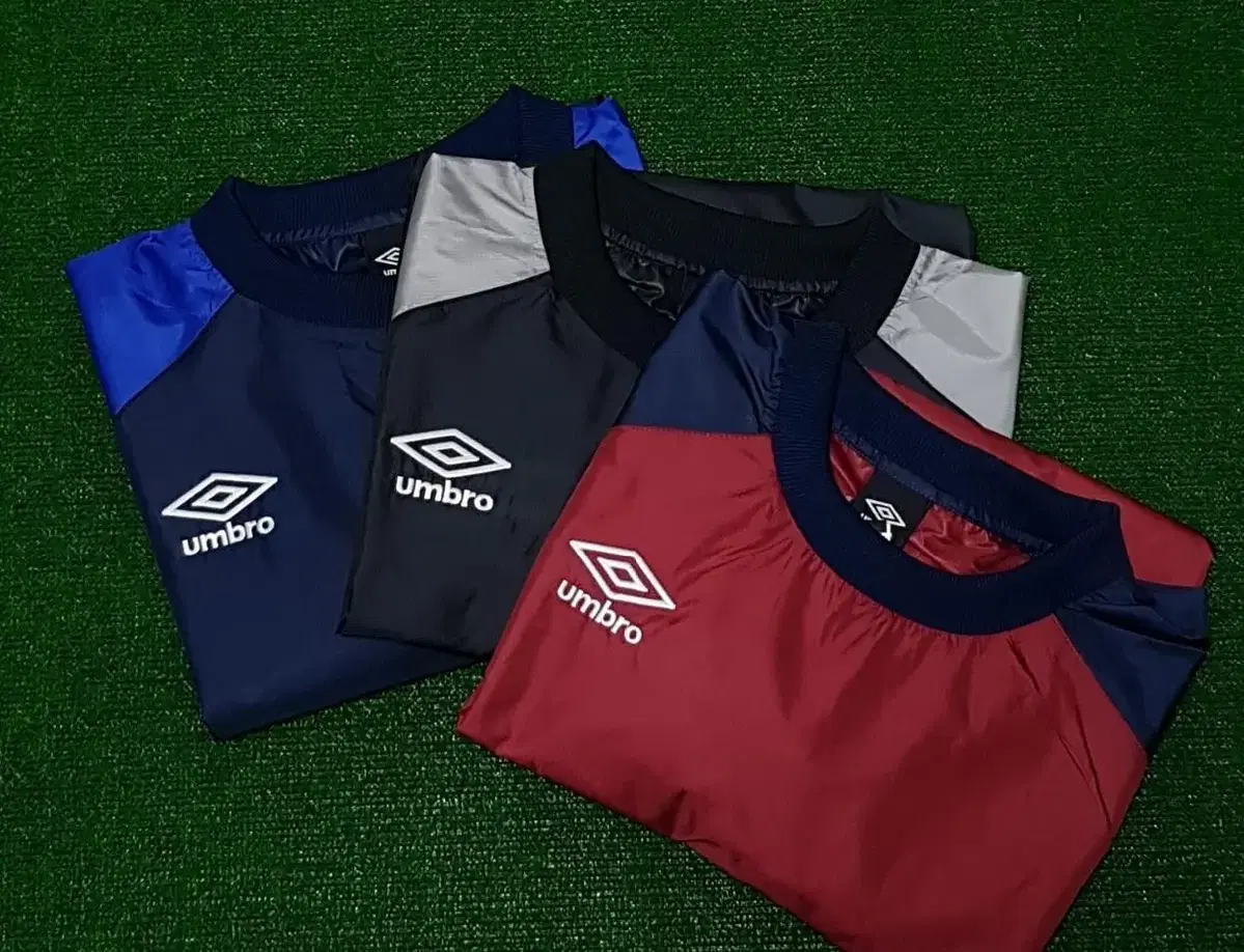 엄브로 피스테톱 풋살 트레이닝 윈드탑 윈드브레이커 UMBRO 바람막이