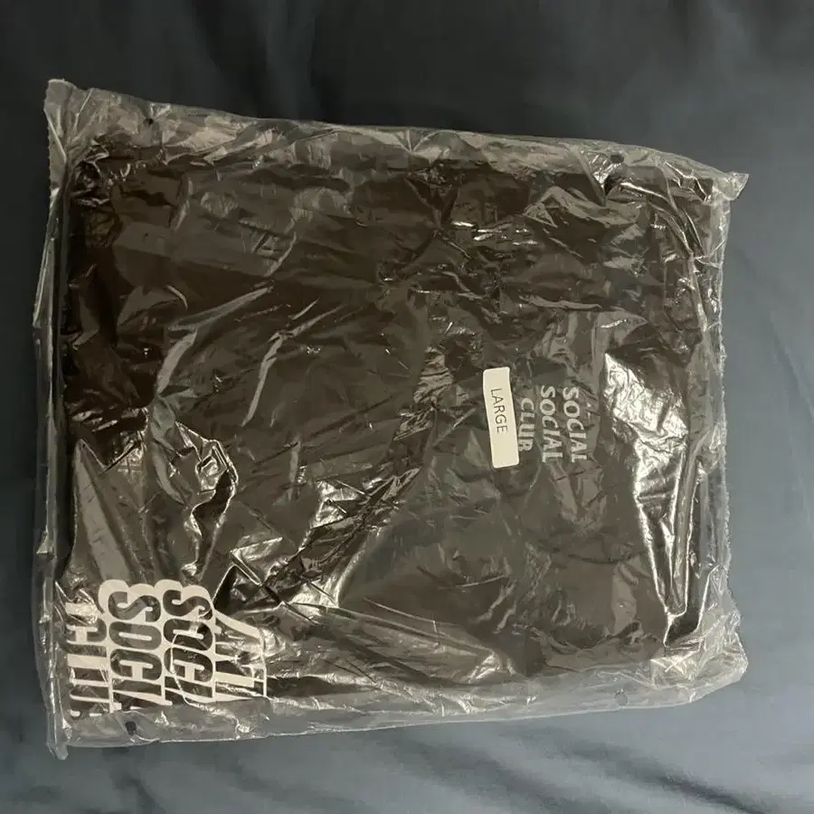 안티소셜소셜클럽 blocked logo tee 사이즈 L