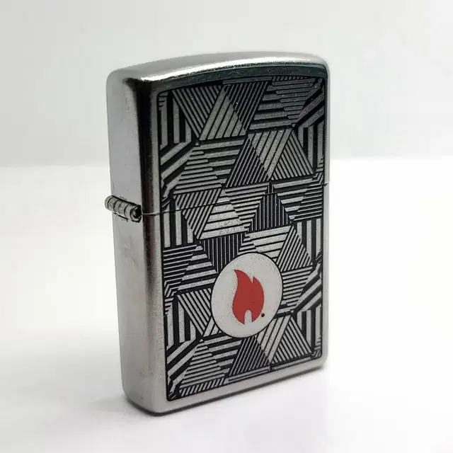 미개봉 정품 ZIPPO TRIANGLES 새 지포라이터