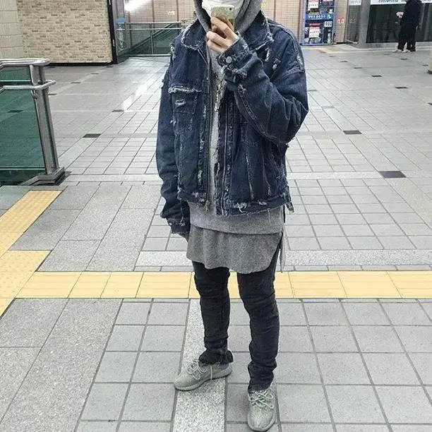 [50] 도미넌스스트라반 Oversized Denim Trucker