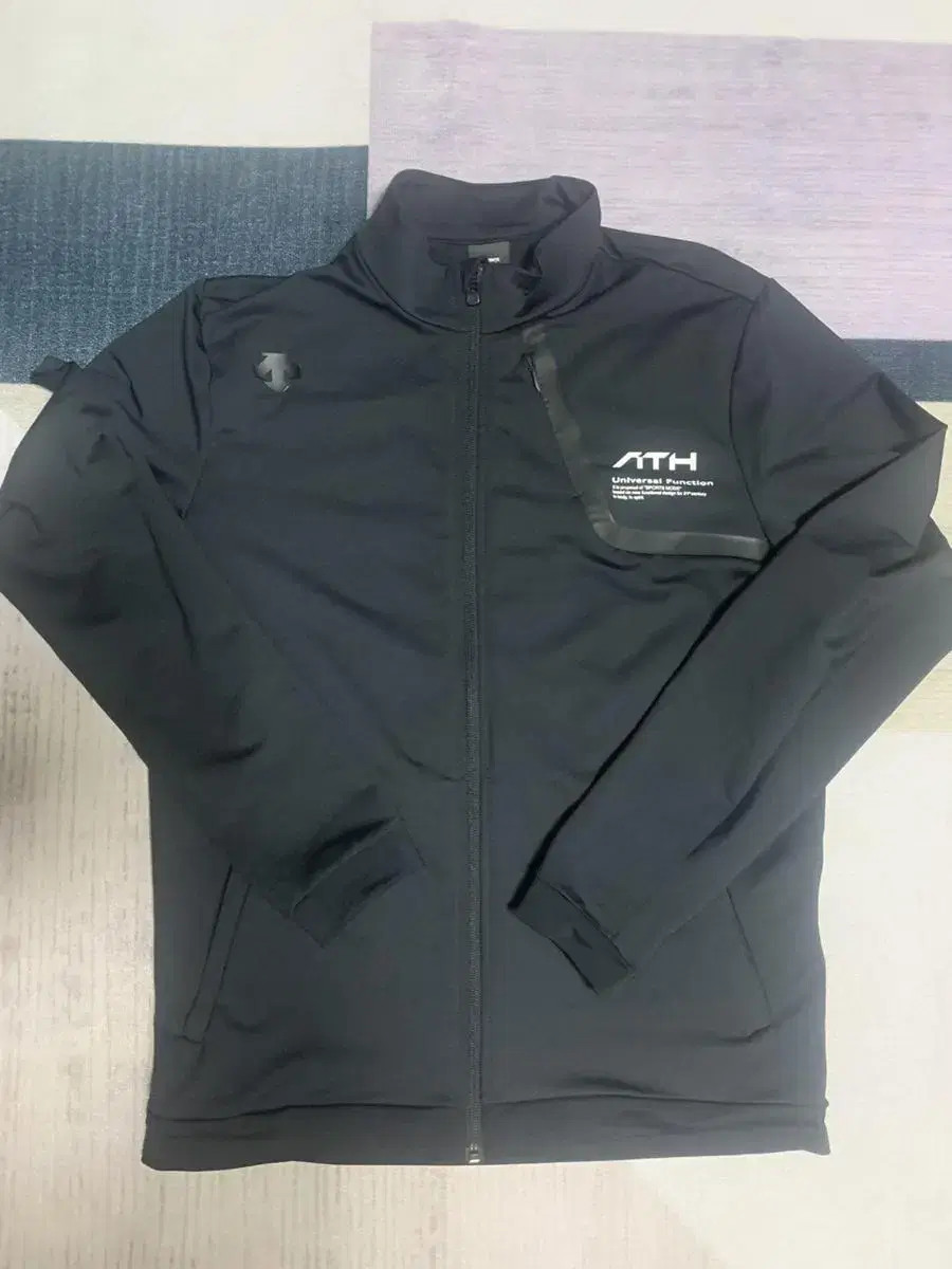 Descent Light Training ATH Jacket