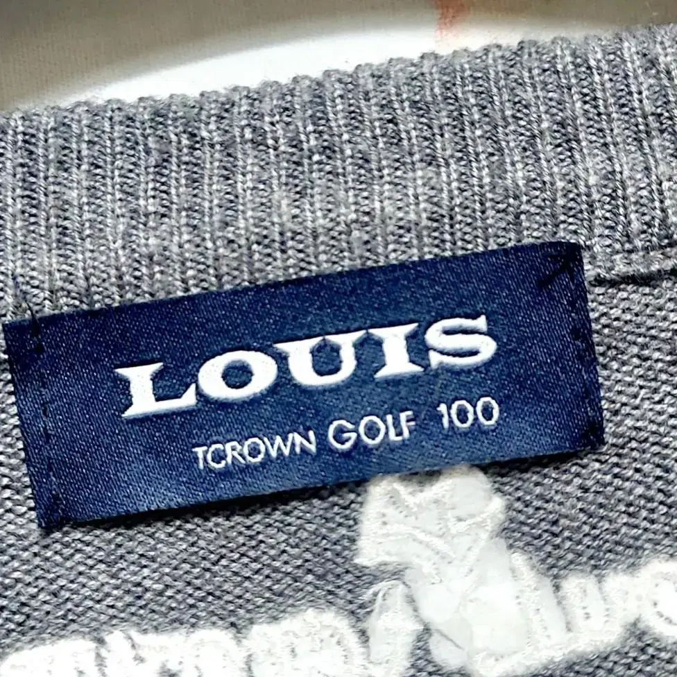 LOUIS TCROWN 남성골프가디건니트100/1싼