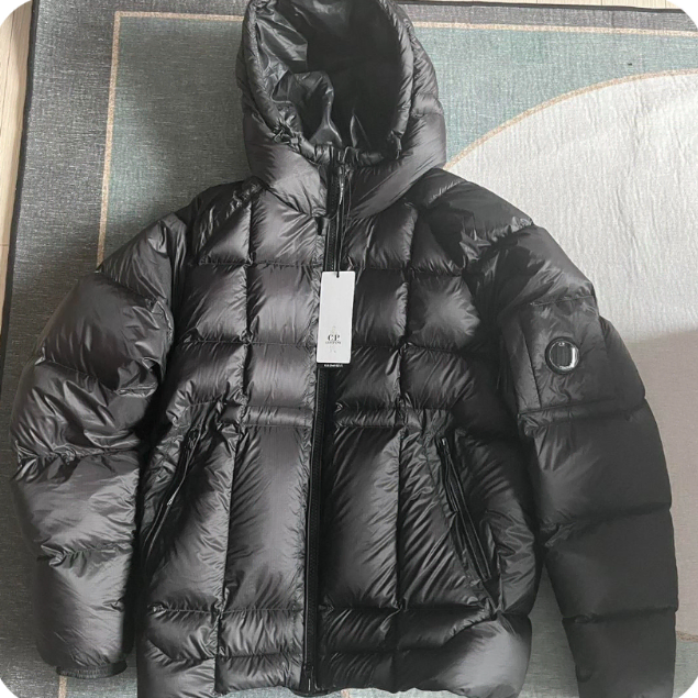 cp company DD shell 48(95-100) size 판매해요