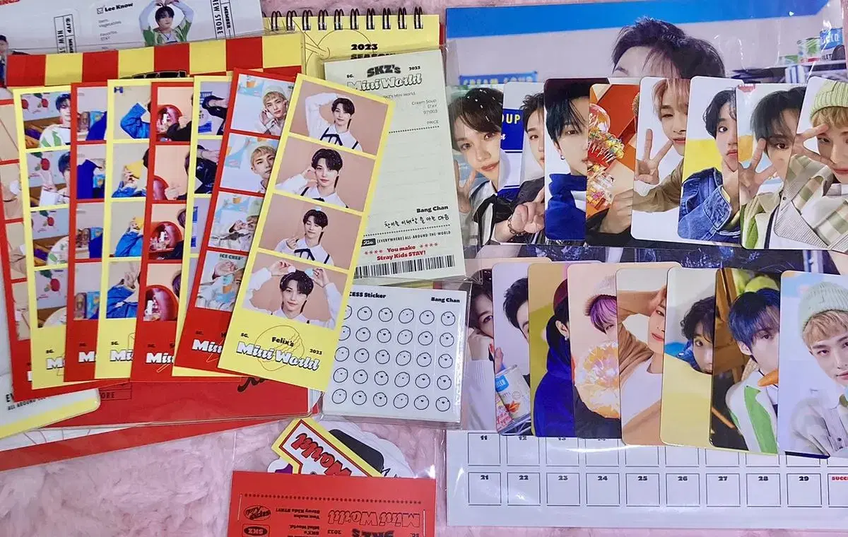 Straykids skz 2023 seasons greetings Full Set