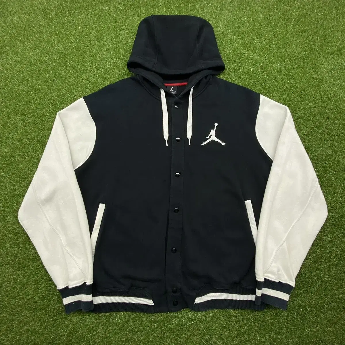 USAVintage Nike Jordan Hooded Jacket