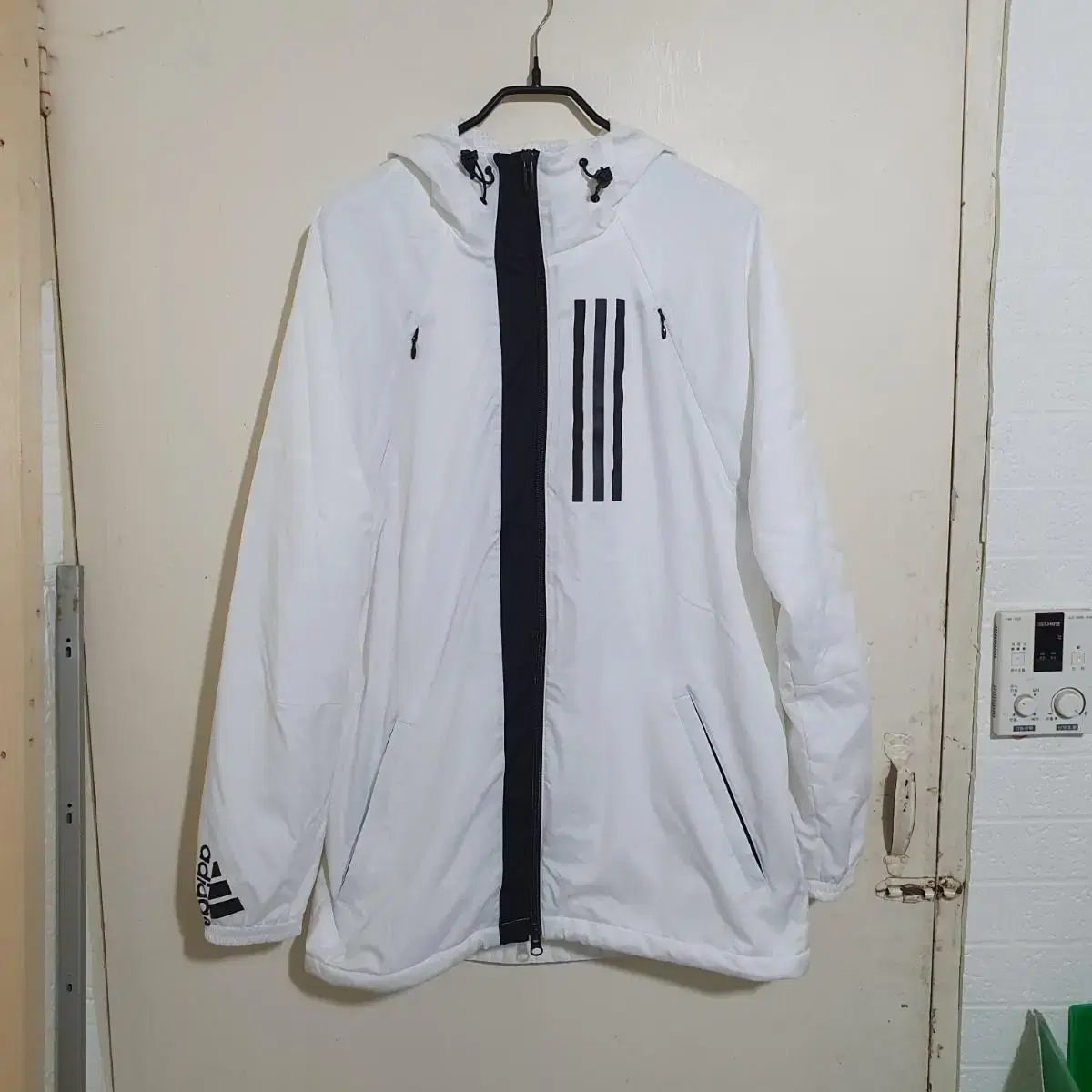 adidas Wind Fleece Windbreaker Jacket size 95