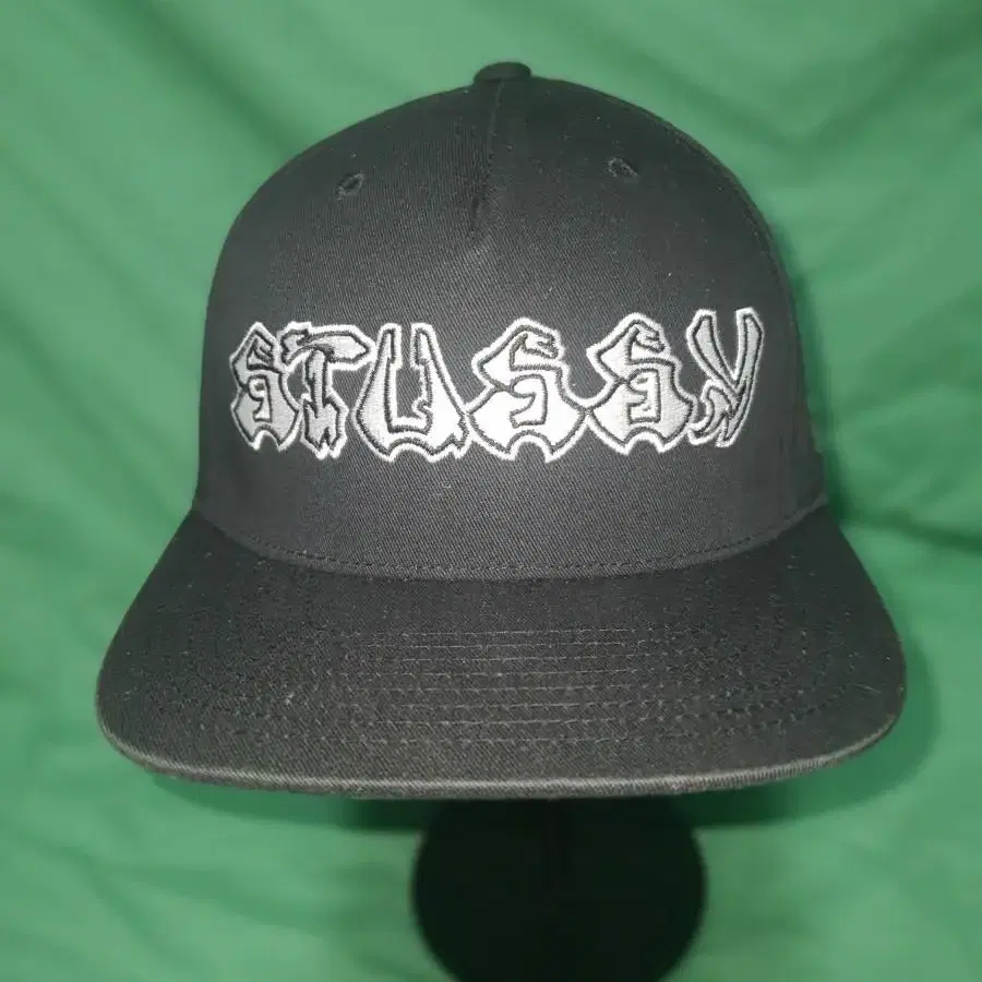 스투시 stussy 드래곤 자수 스냅백