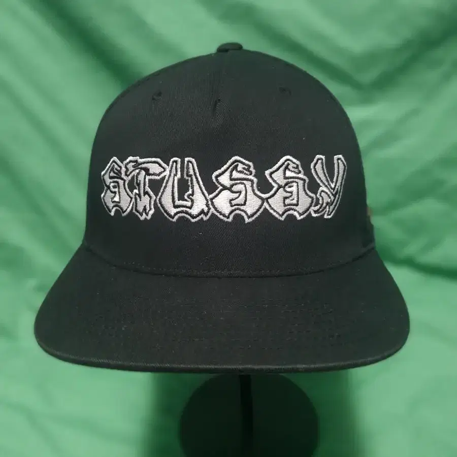 스투시 stussy 드래곤 자수 스냅백