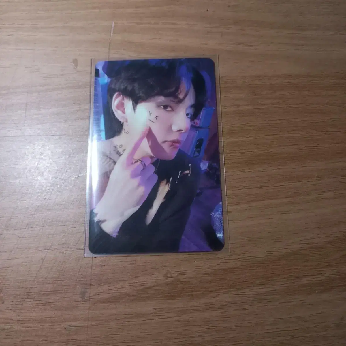 Bangtan V v Taehyung 2022 season's greetings photocard WTS (Price Drop)