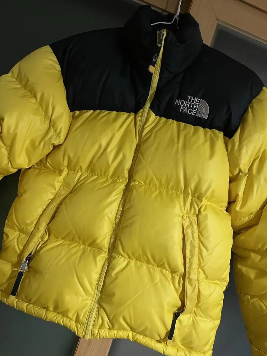 The North Face 700 Lapsi Gumbo (Yellow)Good condition