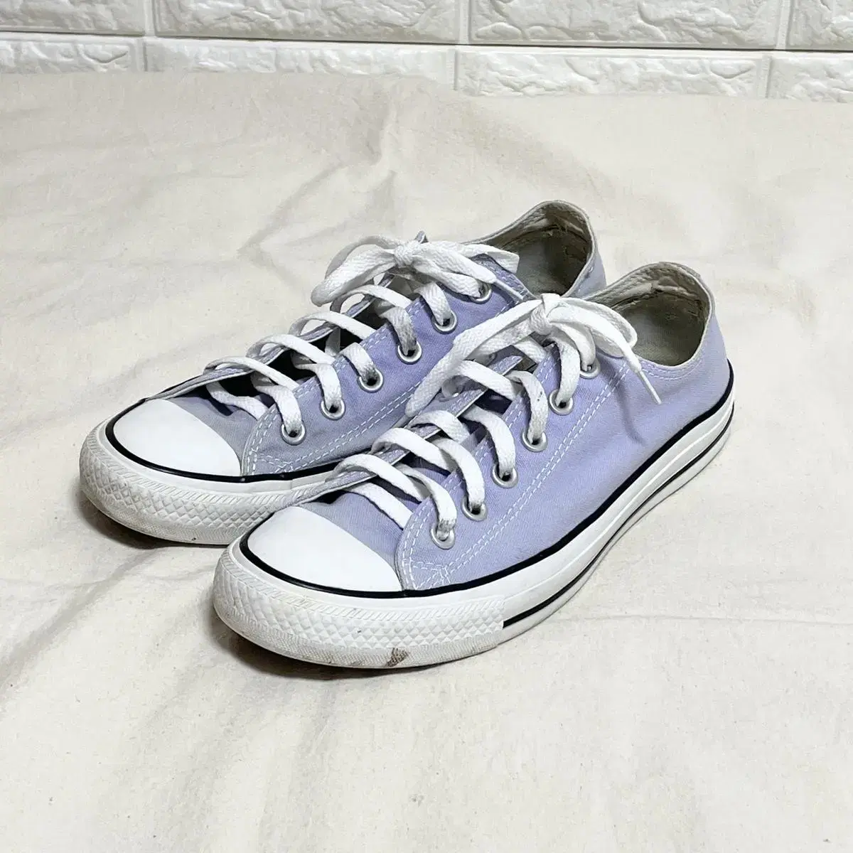 Vintage Converse Low Mauve and Lavender Sneakers Shoes Sneakers