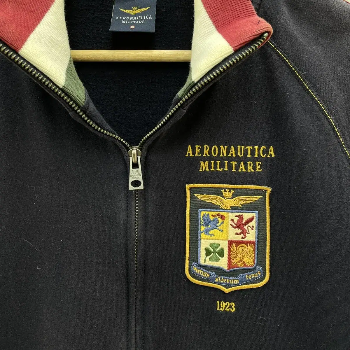 AERONAUTICA MILITARE 이태리 브랜드 에로네티카 집업