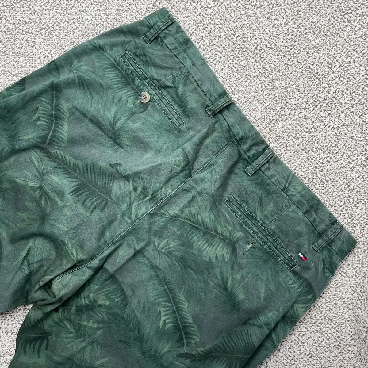 Tommy Hilfiger Hawaiian Cotton Pants 34 .240221