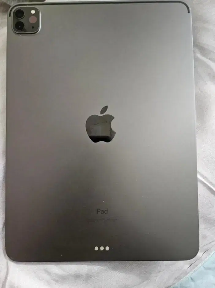 iPad Pro 4th generation 11-inch 256GB Color Graphite